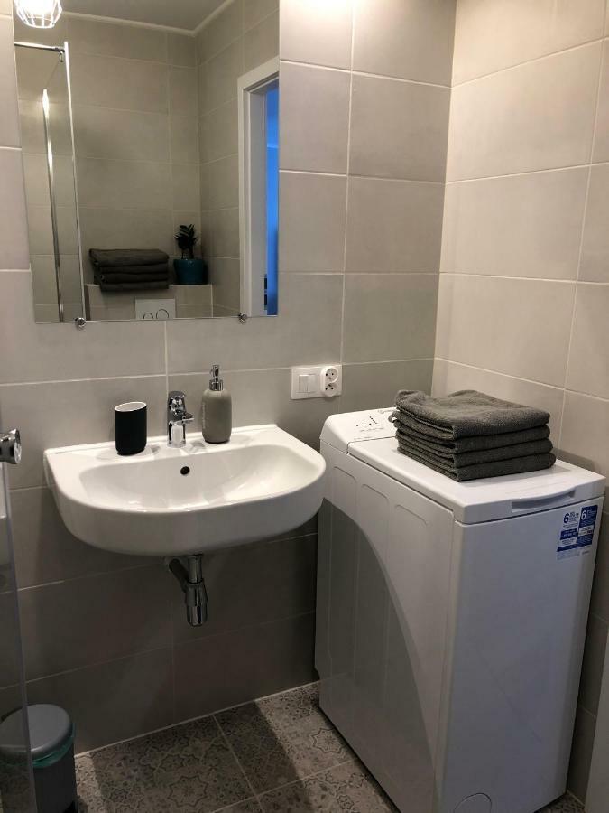 Cr Komfortowy Apartament Blisko Centrum Bialystok Bagian luar foto