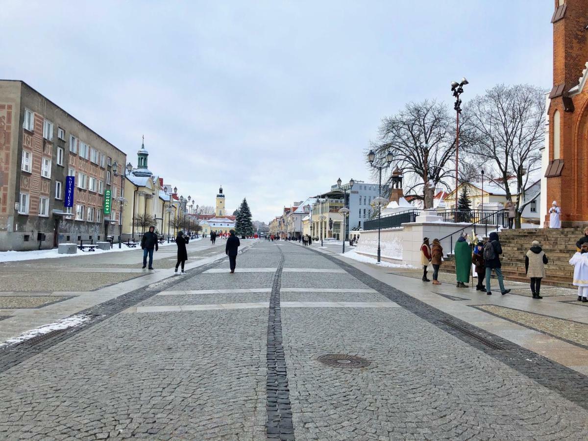 Cr Komfortowy Apartament Blisko Centrum Bialystok Bagian luar foto